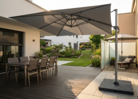 Suncobran za balkon, terasu ili vrt: kako odabrati veličinu koja stvarno štiti i bazu koja neće popustiti