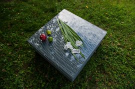 Vrtni stolić - SM.001.001 - sivi