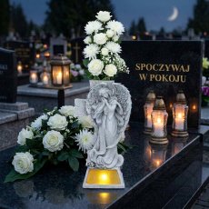 Figura Anđeo stojeći s križem LED - DED3891